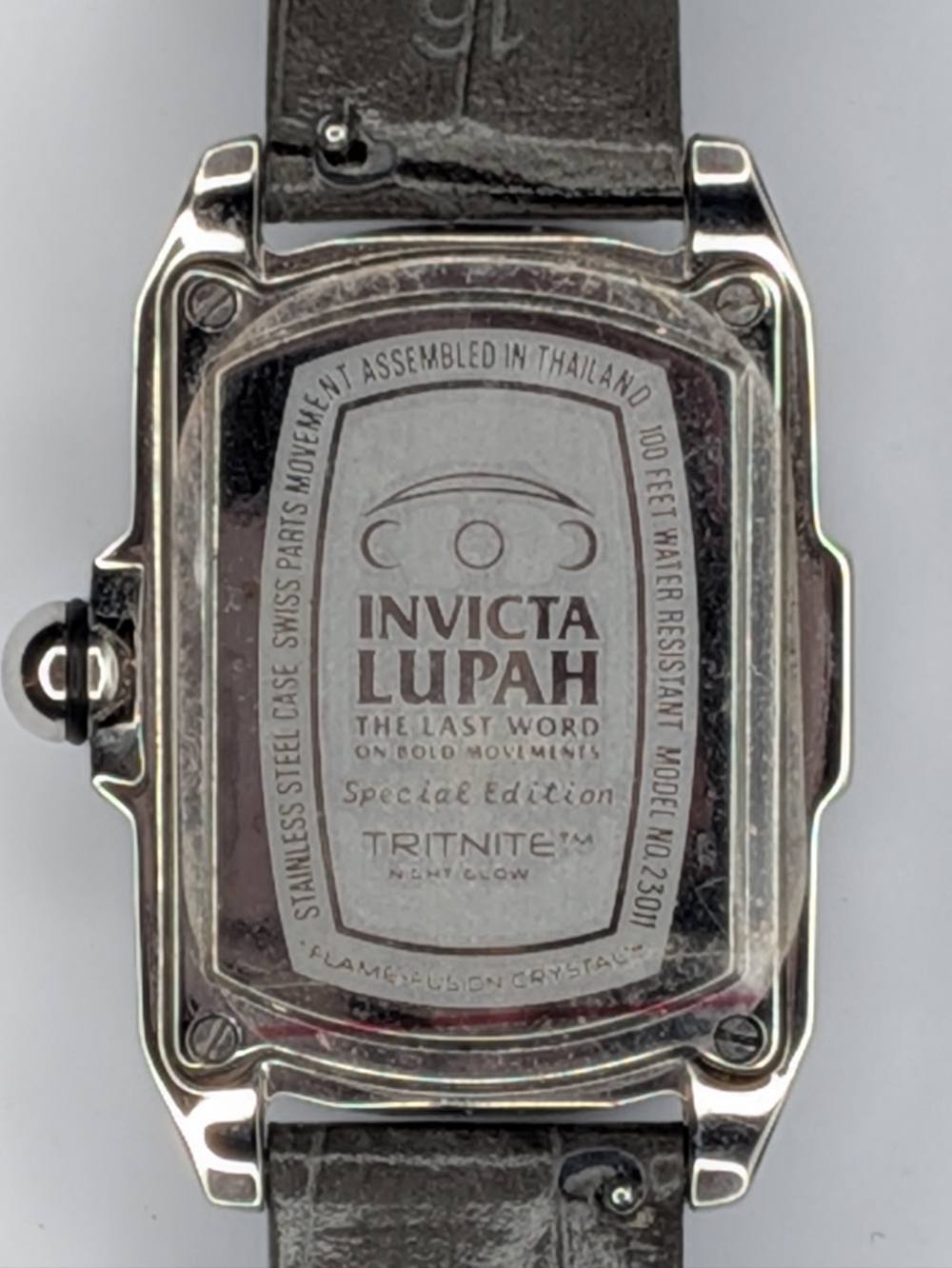Invicta Lupah Lady Watch Special Edition Gift Set Tritnite Night Glow & Bands - Picture 5 of 14